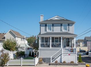 7 E 11th St, Ocean City, NJ 08226