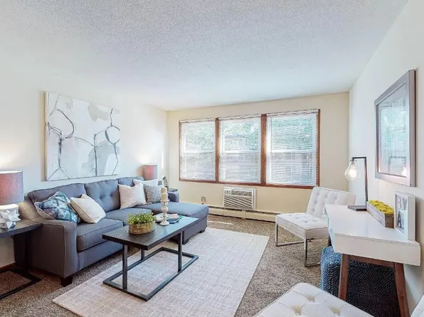 326 6th, 326 6th Ave SE #2B-1Ba-700Sqft, Minneapolis, MN 55414