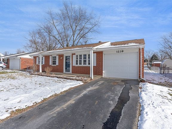 4th image of 1239 Skylark Dr