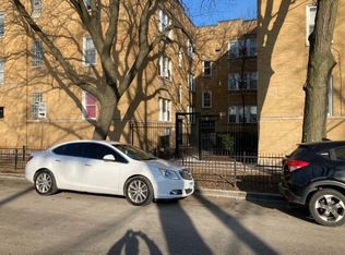 1 bed, 1.0 bath, 600 sqft, $995, Chicago, IL 60639