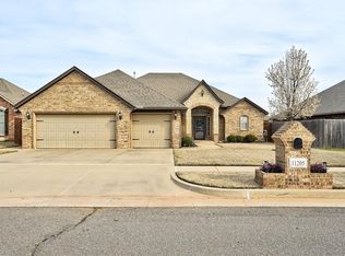 11205 SW 38th St, Mustang, OK 73064