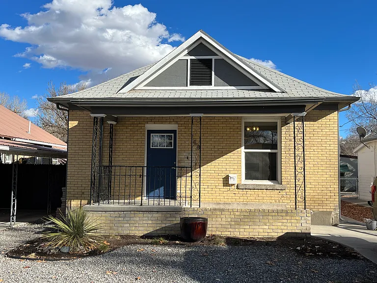 748 Grand Ave — Photo 1