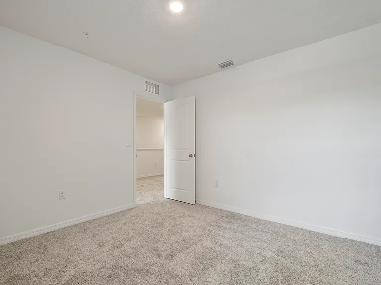 5273 Luisa Ct — Photo 37