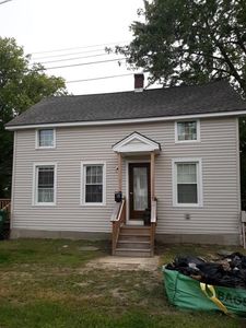 15 Oxford Pl, Chicopee, MA, 01020