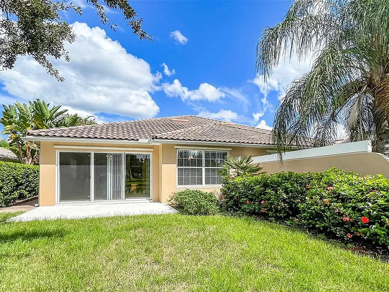 11830 Delfina Ln — Photo 28