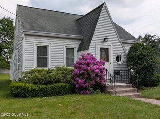 1045 Wallace Ave, Schenectady, NY 12306