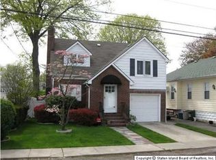 110 Clermont Pl, Staten Island, NY 10314