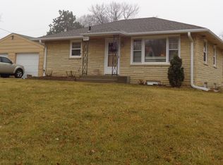 601 S 49th St, Lincoln, NE 68510
