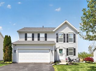 865 Surrey Hill Way, Rochester, NY 14623