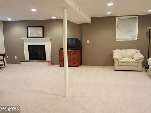 4th image of 4216 Willow Woods Dr