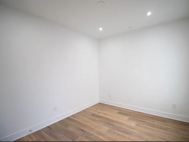1740 N 22nd St #5 — Photo 11