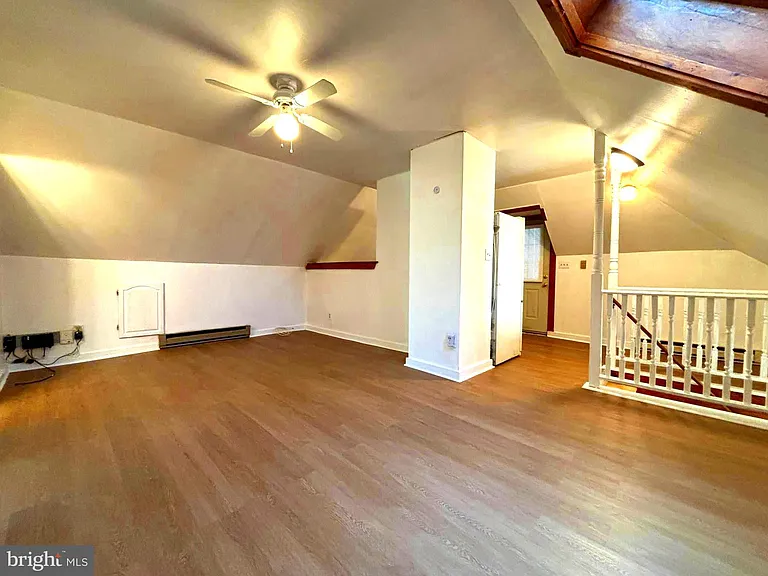 225 Delsea Dr S #B — Photo 2