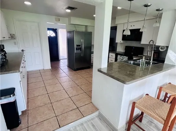 (undisclosed Address), Fort Myers, FL 33919