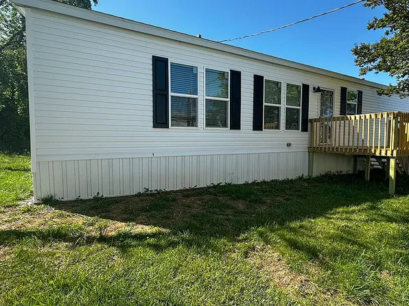 63 Snapps Ferry Park, Greeneville, TN 37745