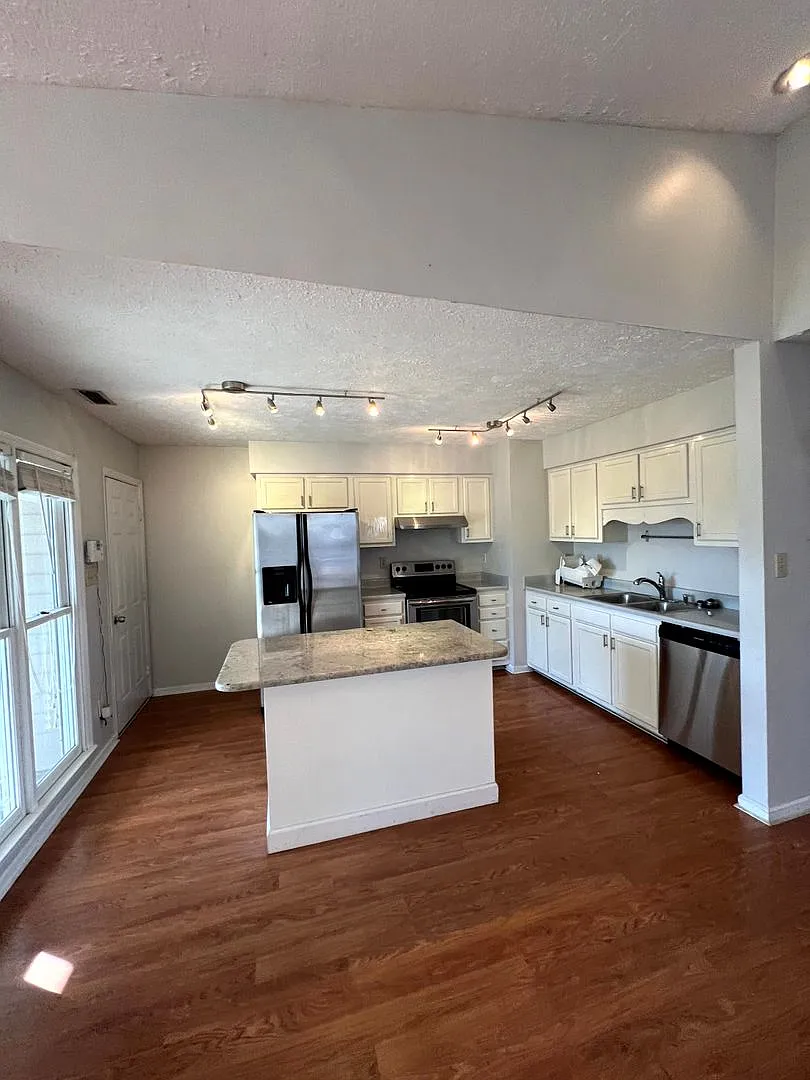 5708 Icarus Circle ~ Beaver Creek — Photo 3