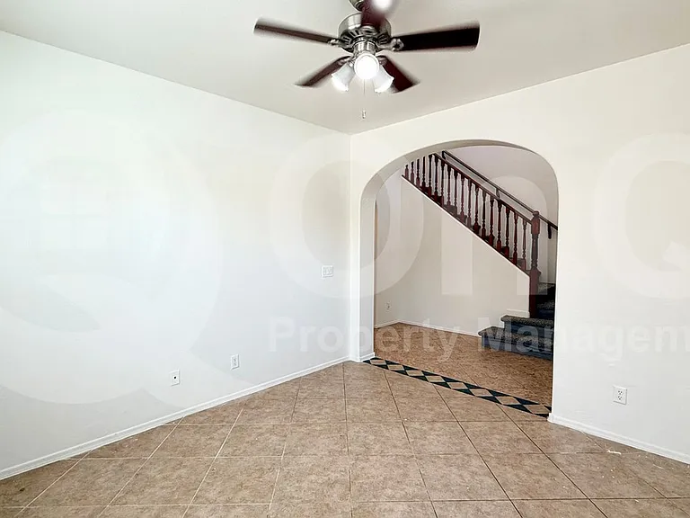 1195 E Gail Dr — Photo 20