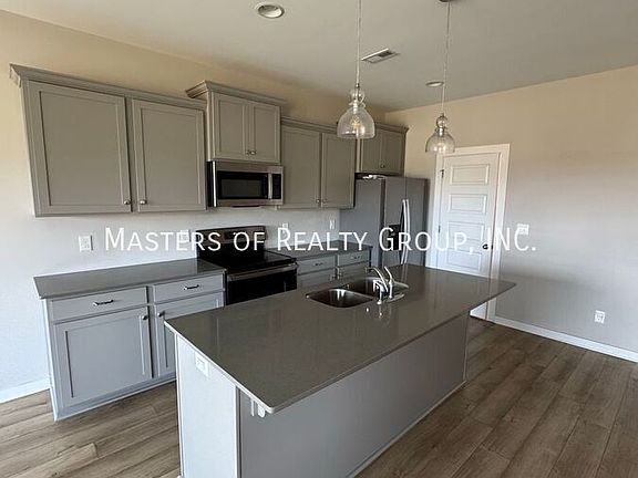 3rd image of 155 Lena Ln