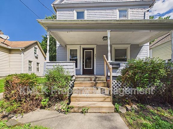 2nd image of 701 Kling St