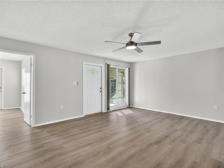 7400 College Pkwy #7C — Photo 6