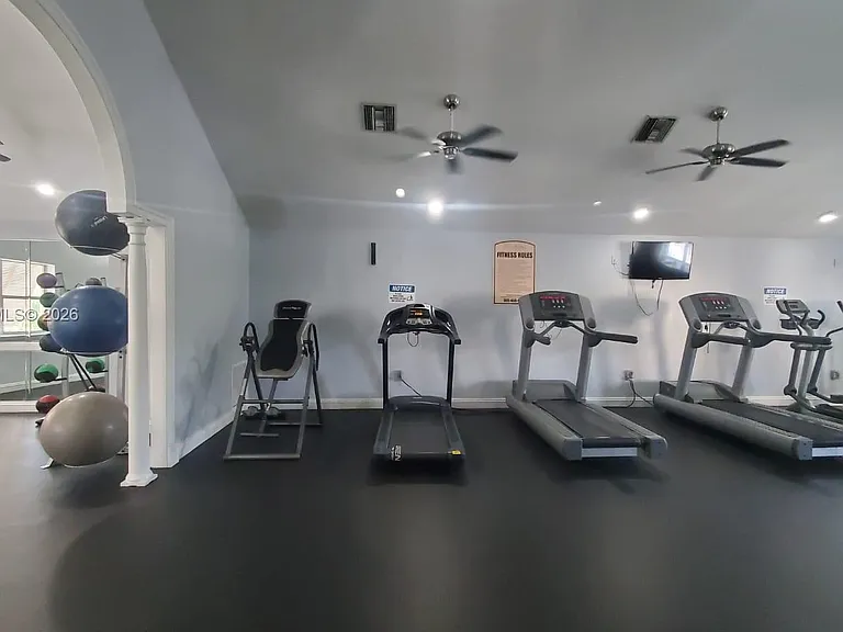 8323 Lake Dr #302 — Photo 14