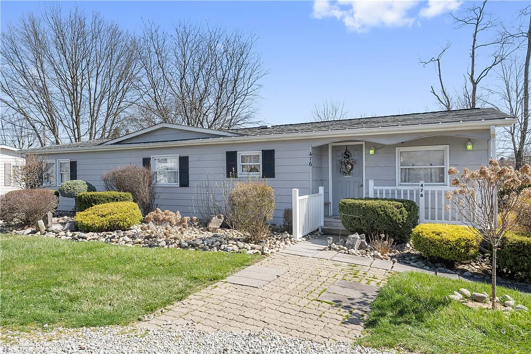 476 Cecil Henderson Rd photo 1