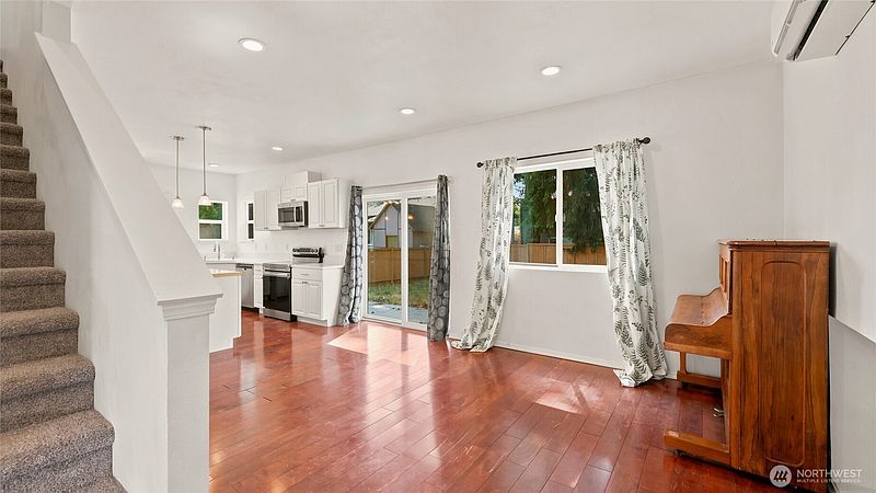 3rd image of 1834 S 92nd Street