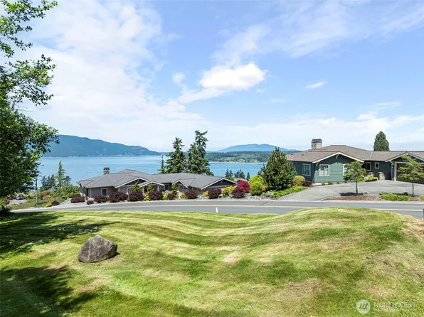 2917 17th St., Anacortes, WA 98221