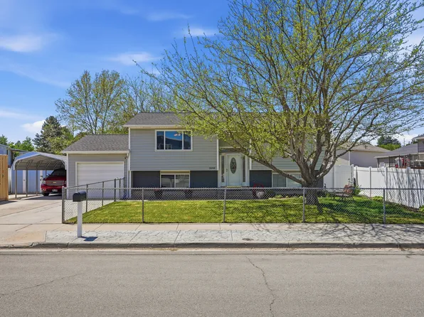 3299 W Royalwood Dr S, Salt Lake City, UT 84129