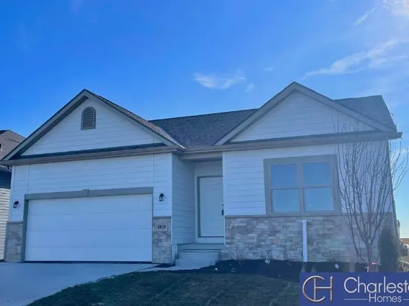 4919 Lynnwood Dr, Bellevue, NE 68133