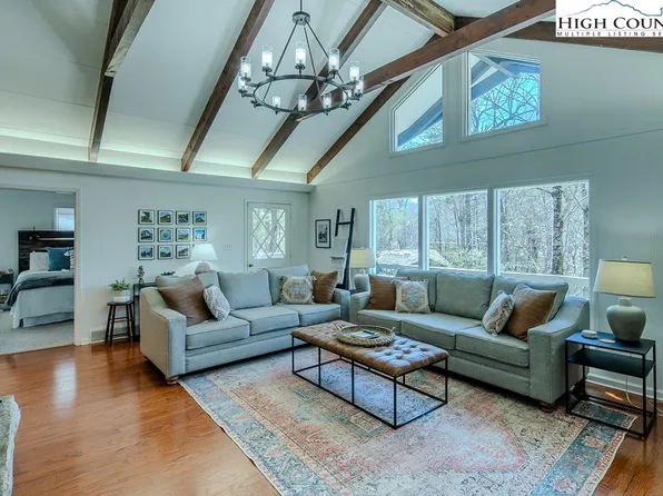 241 Walnut, Boone, NC 28607