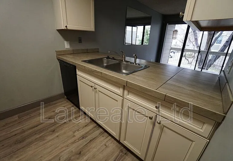4896 S Dudley St #4-6 — Photo 6