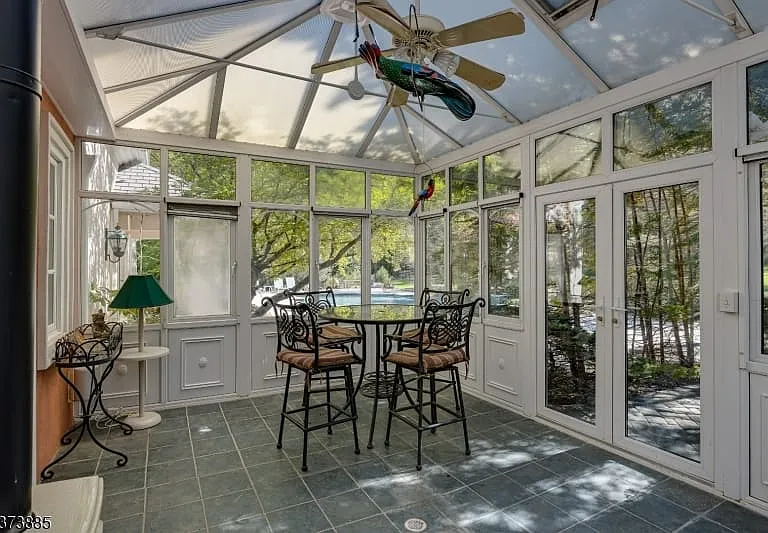 21 Stoningham Dr — Photo 34