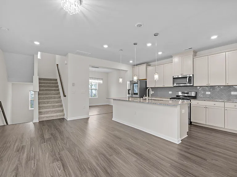 1128 Brickfield Dr — Photo 11