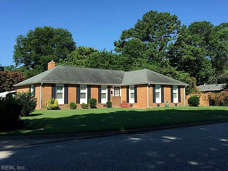 1st image of 93 Brennhaven Dr