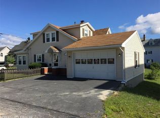44 Cook St, Auburn, ME 04210