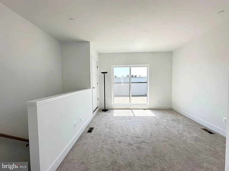 2081 Tysons Ridgeline Rd — Photo 11