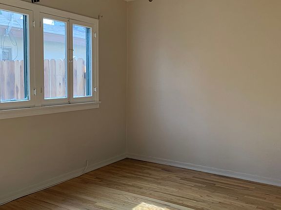 3rd image of 3371 2nd St