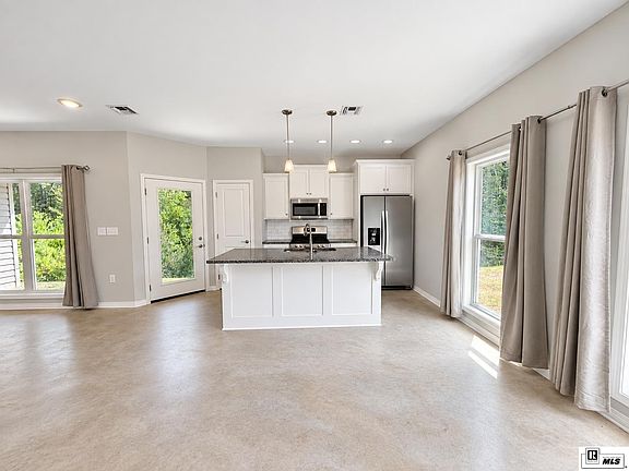 5th image of 3001 Leyland Dr