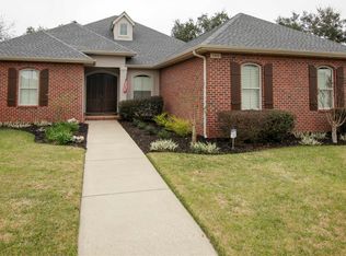 1352 Autumn Breeze Cir, Gulf Breeze, FL 32563