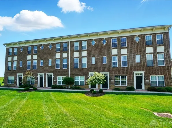 905 Brownstone Row, Springboro, OH 45066