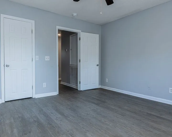 120 Harbison Dr — Photo 11