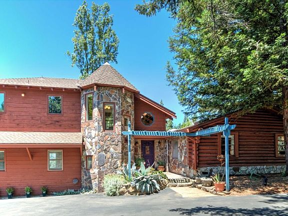 2nd image of 24833 Loma Prieta Ave