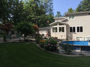415 Saint Andrews Dr, Gladwin, MI 48624