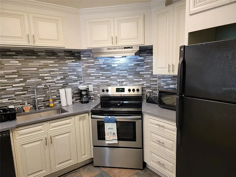 1515 Pinellas Bayway S #38 — Photo 14