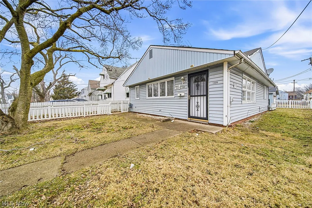 14609 Hale Ave photo 1