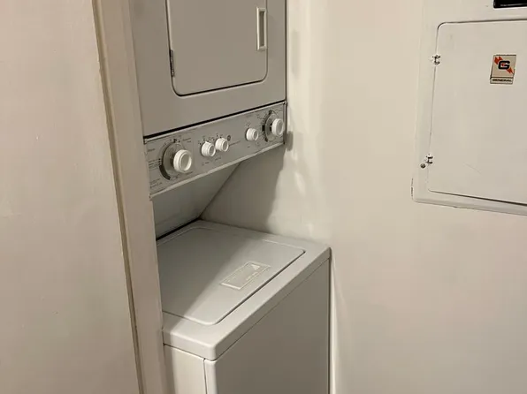 309 Loudon Rd APT 433, Blacksburg, VA 24060