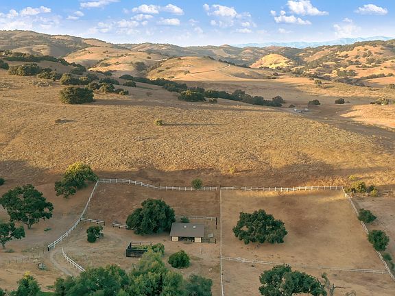3rd image of 325 Camino San Carlos