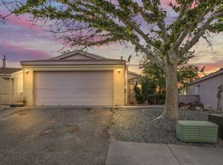 1712 Lee Loop NE, Rio Rancho, NM 87144