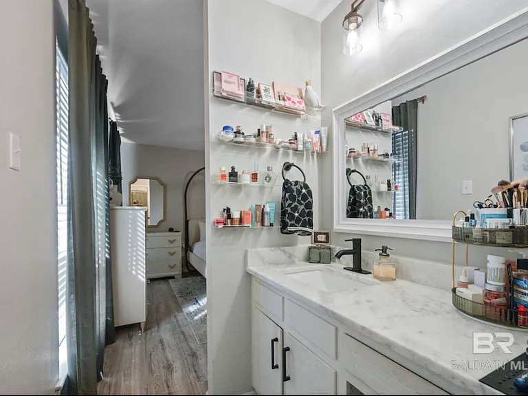 3075 Longleaf Dr — Photo 13
