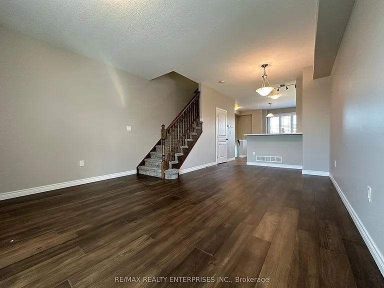 69 Edenrock Dr — Photo 13
